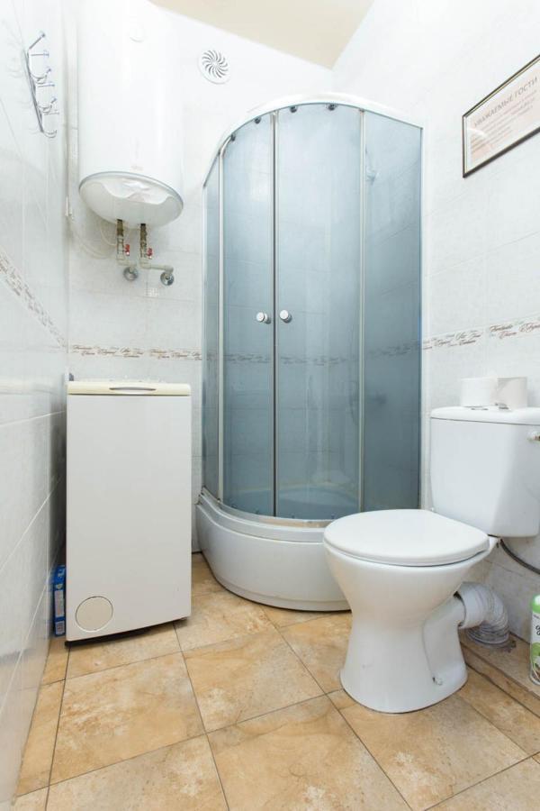 Modern New Studio - Maika Yohansena Str 18A Charkov Buitenkant foto